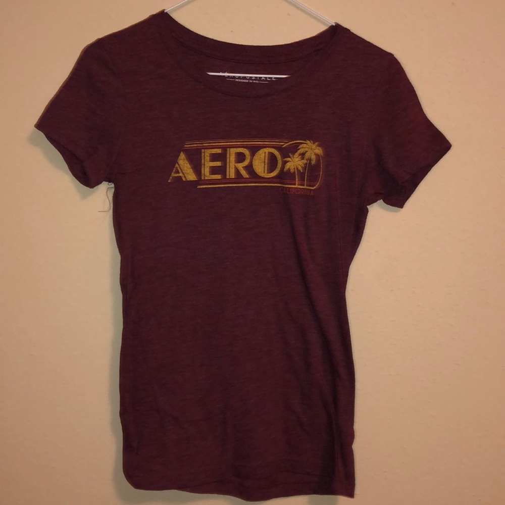 T shirt , burgundy